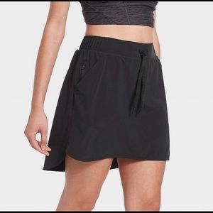 Woven skort